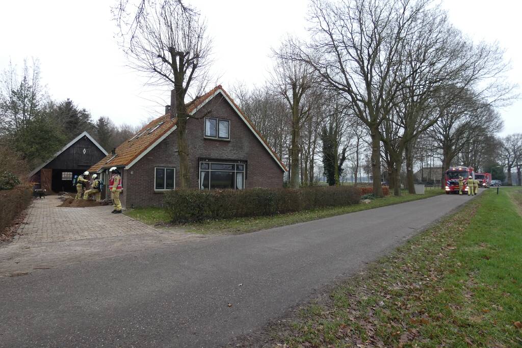 Gasleiding geraakt bij graafwerkzaamheden