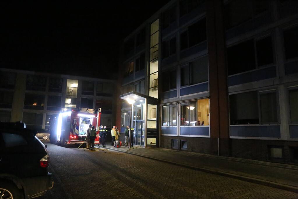 Brand in kelder van woning