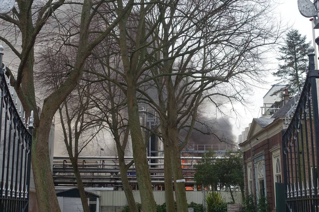 Knallen en grote rookontwikkeling bij Croda Nederland