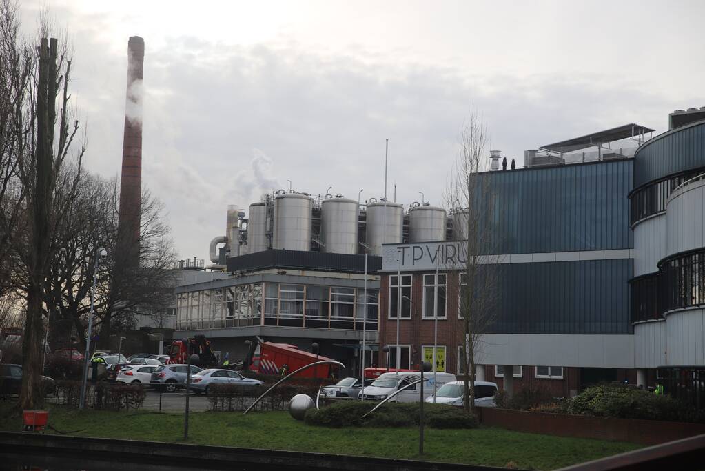 Knallen en grote rookontwikkeling bij Croda Nederland