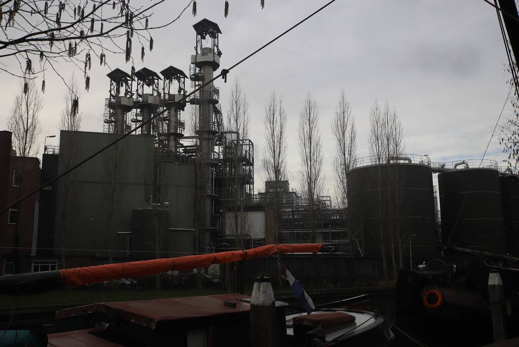 Knallen en grote rookontwikkeling bij Croda Nederland