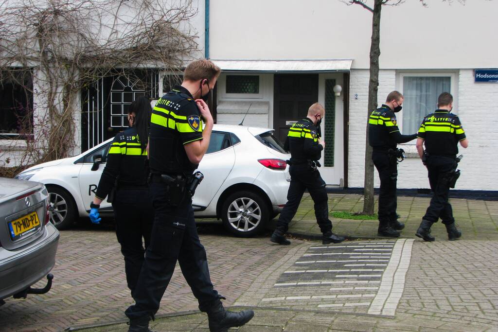 Steekpartij bij winkelcentrum