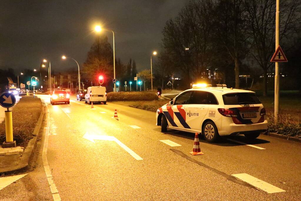 Kop-staart botsing op kruising