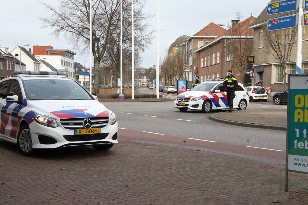 Fietser gewond bij botsing met personenauto