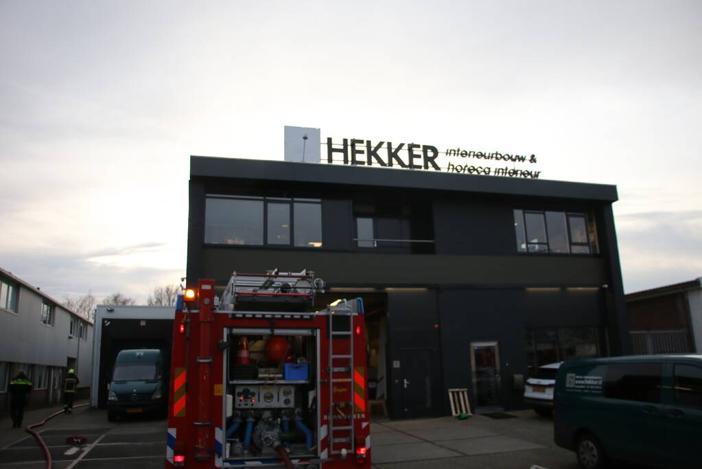 Brand bij Hekker interieurbouwbedrijf