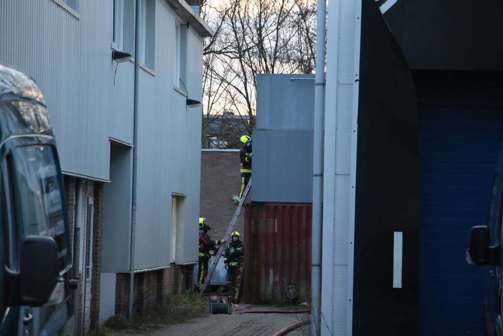 Brand bij Hekker interieurbouwbedrijf