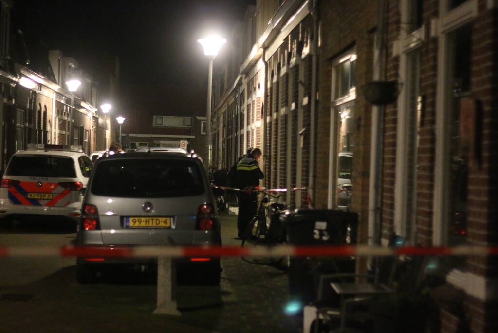 Recherche doet onderzoek naar incident in woning