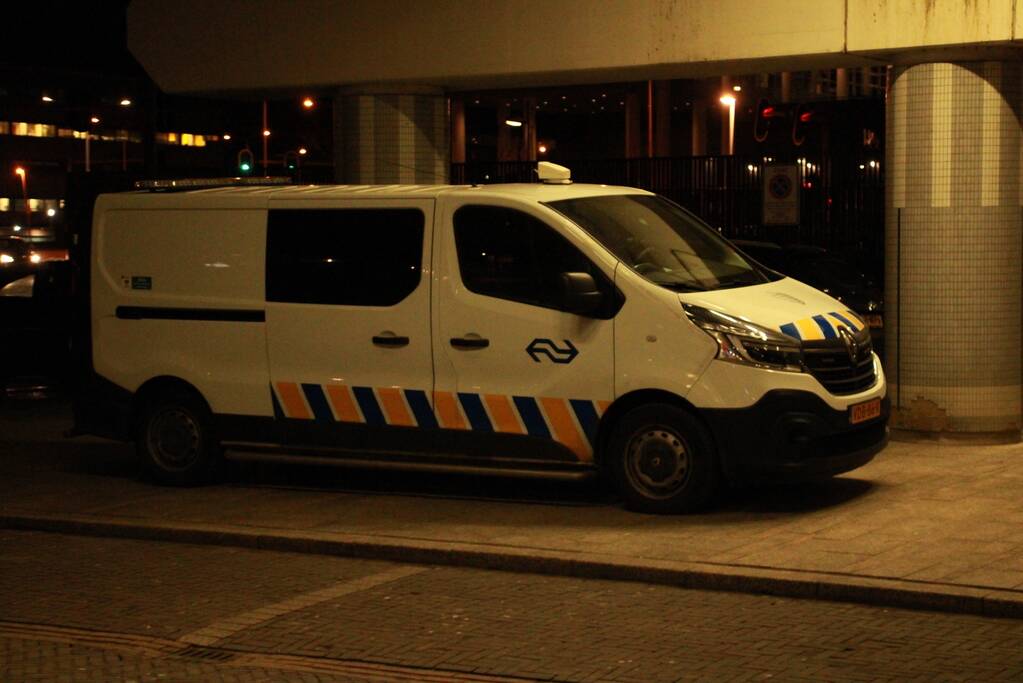 Inzet hulpdiensten na vergeten tas op station