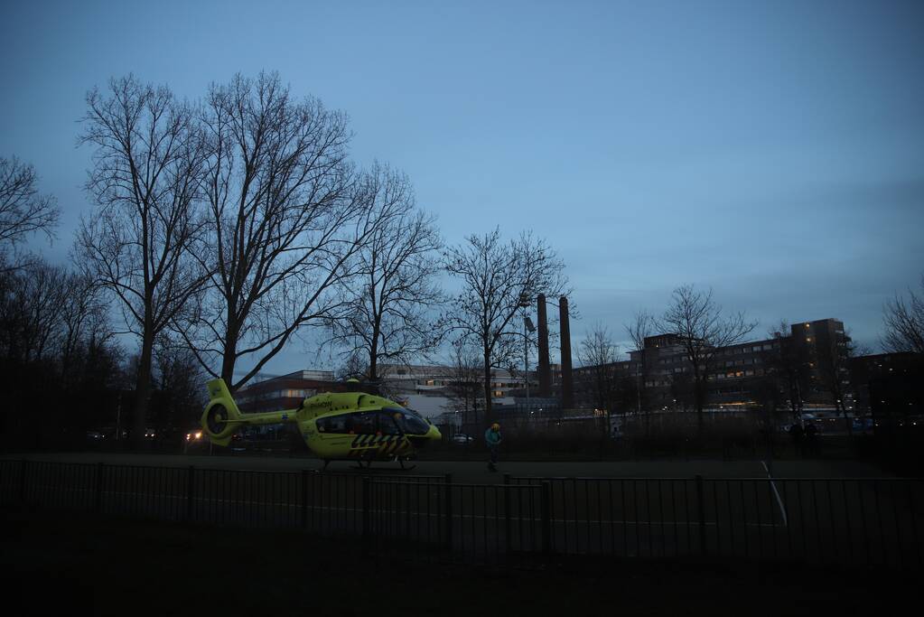 Traumahelikopter voor corona patiënt