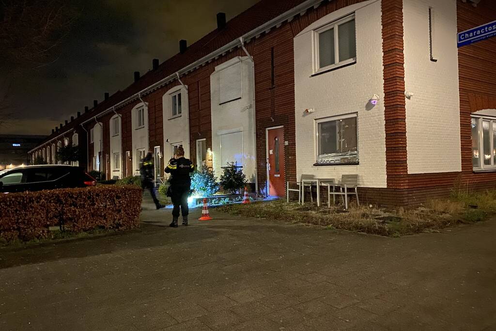 Politie onderzoekt schietpartij op woning