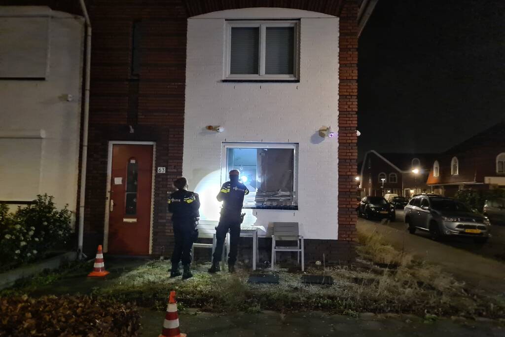 Politie onderzoekt schietpartij op woning