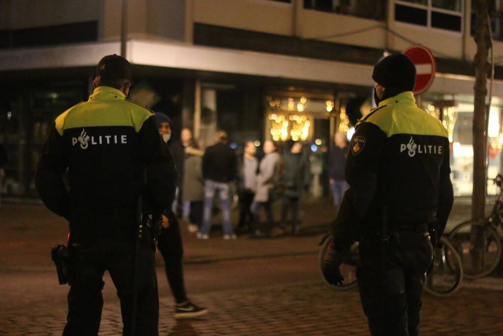 Demonstratie tegen avondklok in centrum
