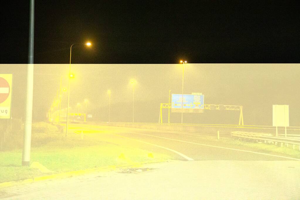 Snelwegen en tankstations uitgestorven door avondklok
