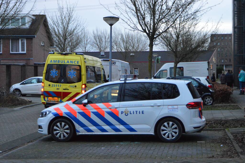 Persoon gewond bij steekpartij in woning