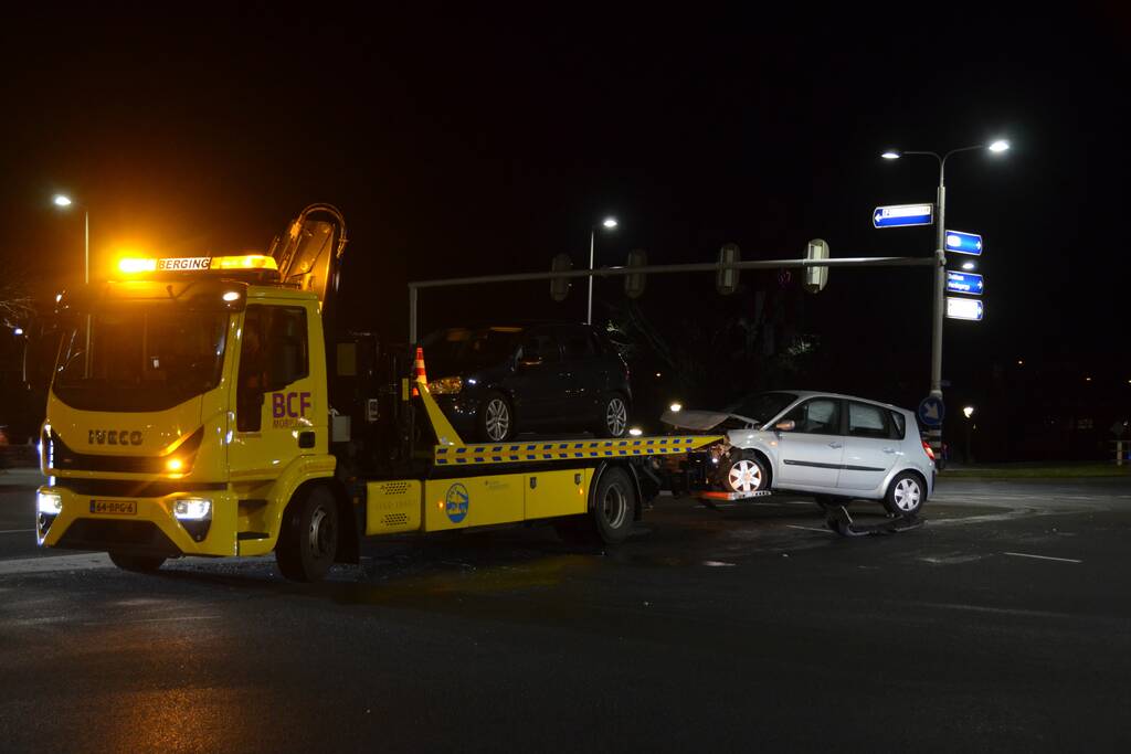 Meerdere auto's betrokken bij aanrijding