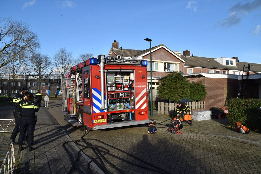 Brand in garagebox snel geblust