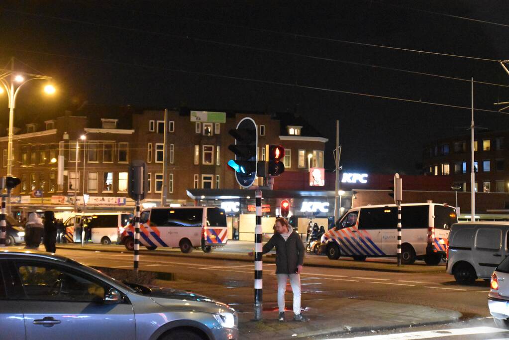 Veel ME op straat na ernstige rellen