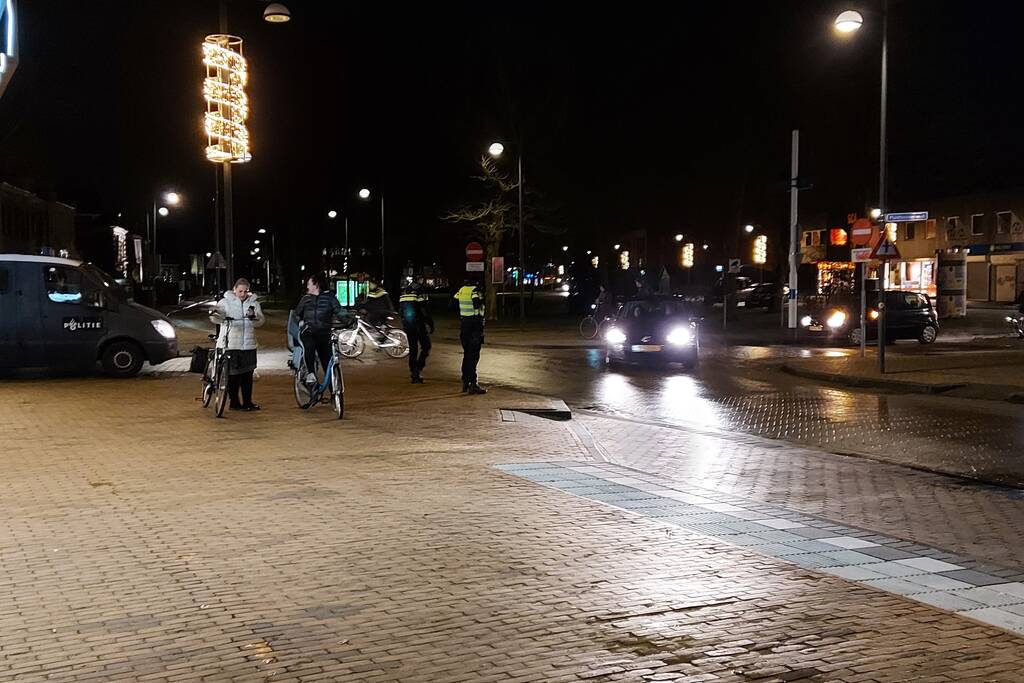 Politie sluit het centrum hermetisch af