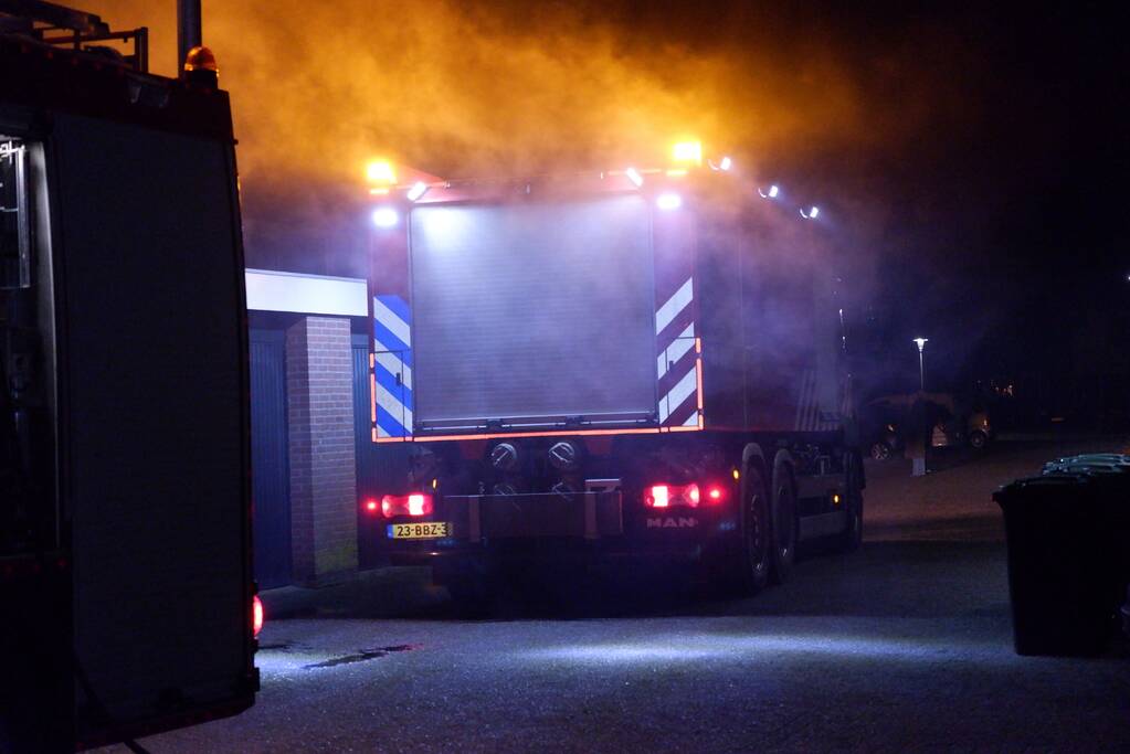 Auto verwoest door brand