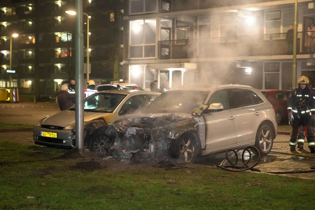 Zoveelste autobrand tijdens avondklok
