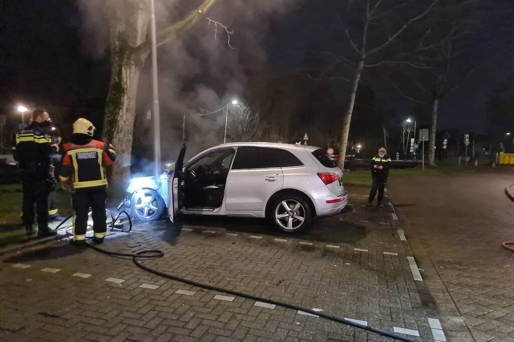 Zoveelste autobrand tijdens avondklok