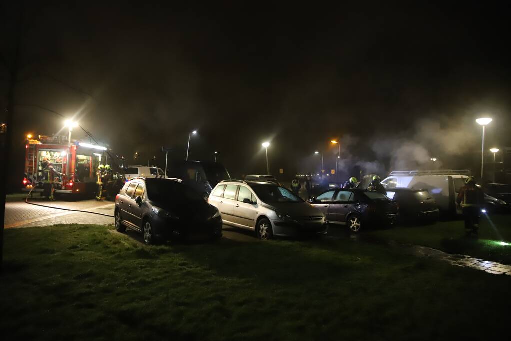 Volkswagen Golf gaat in vlammen op