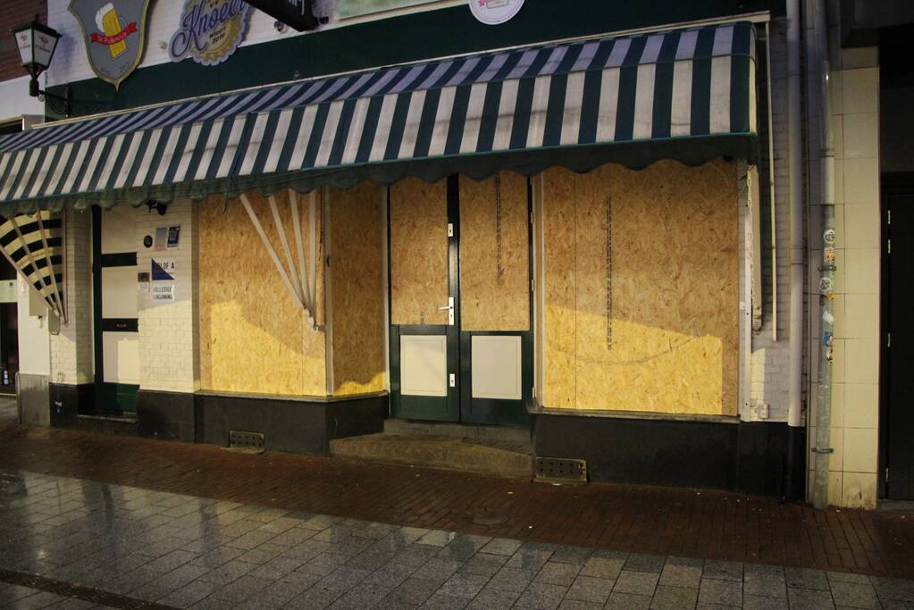 Noodverordening in stad: panden dichtgetimmerd