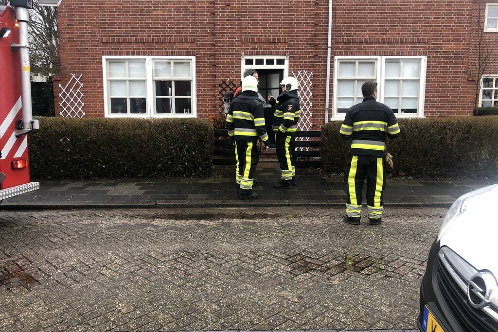 Straat afgesloten na gaslekkage in woning
