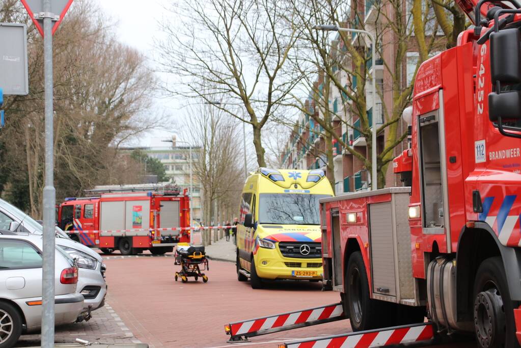 Straat afgezet voor inzet brandweer