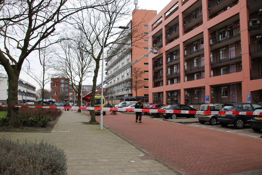 Straat afgezet voor inzet brandweer