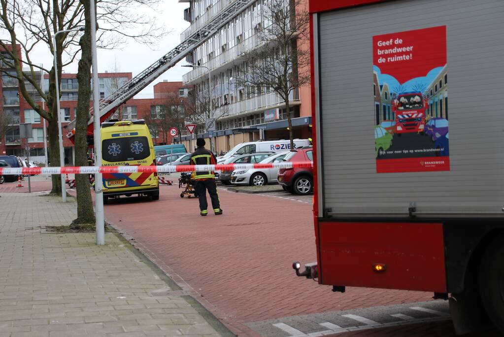 Straat afgezet voor inzet brandweer