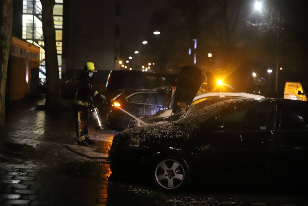 Wederom auto volledig uitgebrand