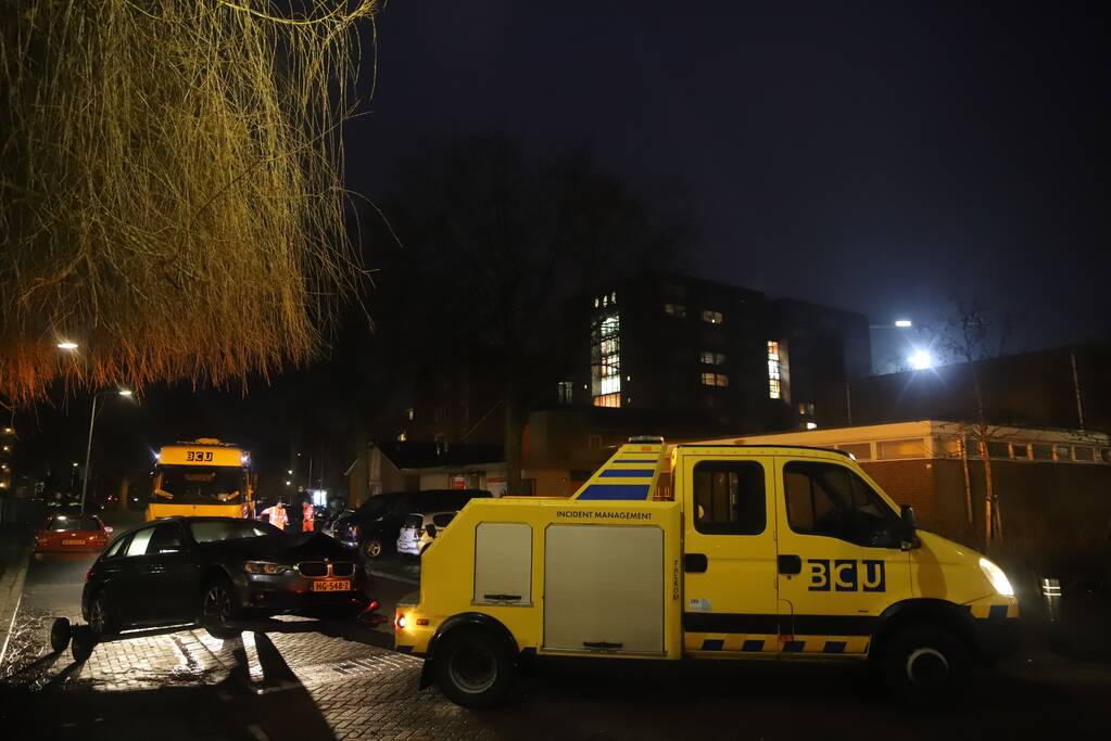 Wederom auto volledig uitgebrand