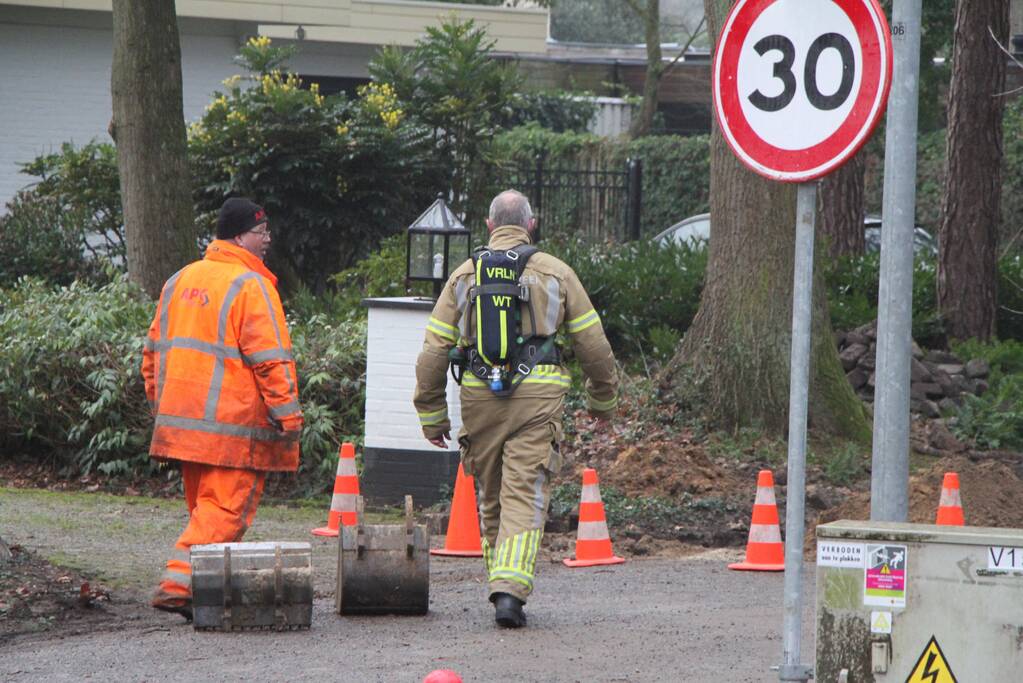 Gasleiding geraakt bij graafwerkzaamheden