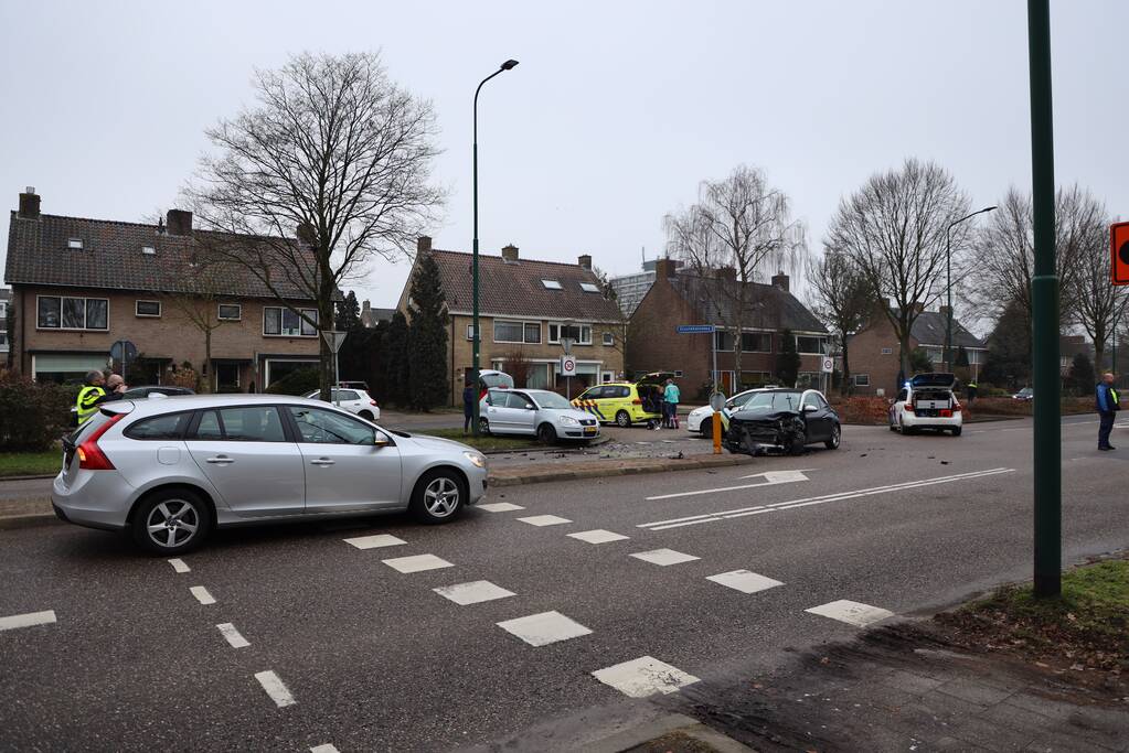 Ravage bij ongeluk op kruising