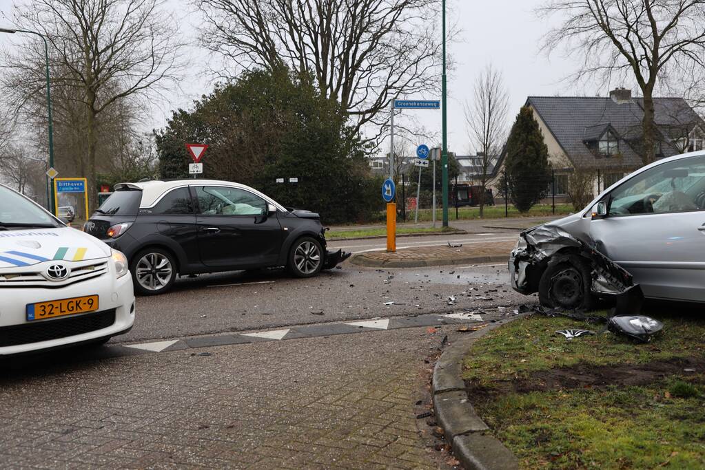 Ravage bij ongeluk op kruising
