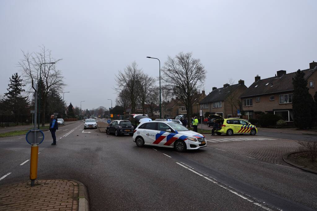 Ravage bij ongeluk op kruising