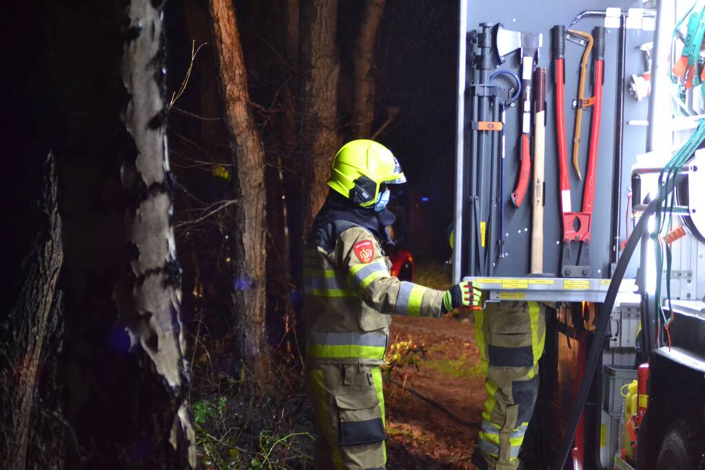 Brand in schuur met hooi