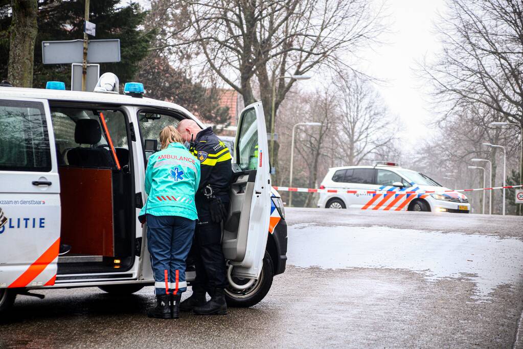 Voetganger door auto geschept