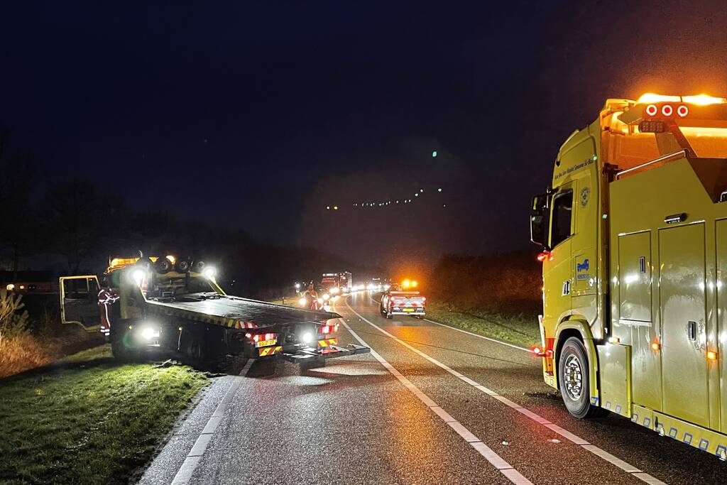 Berger wijkt uit en raakt van de weg