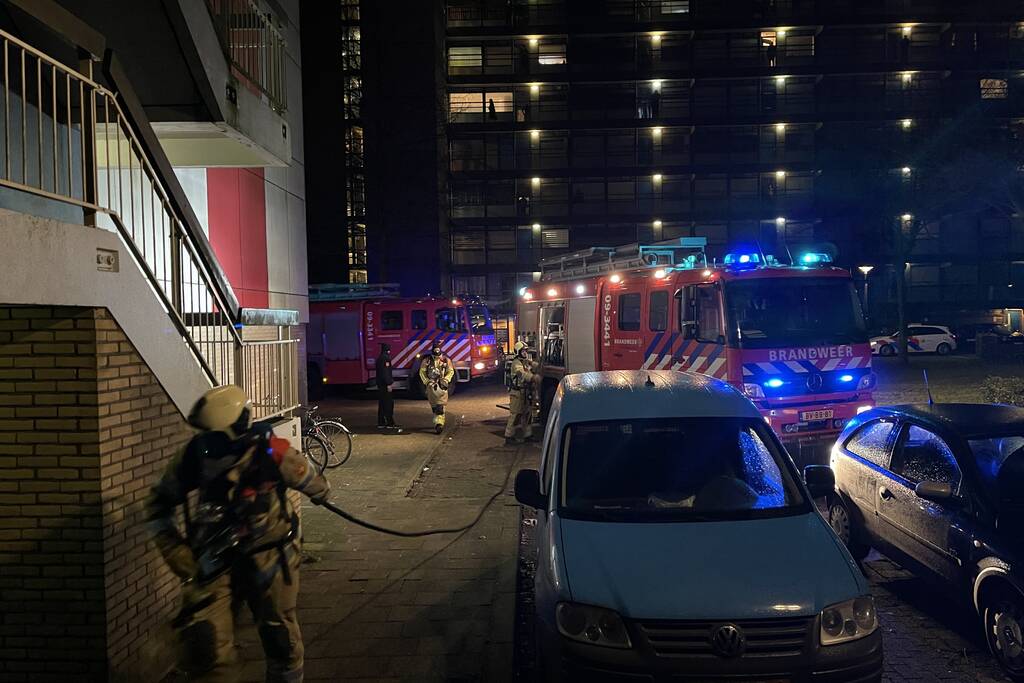 Brand in flatwoning snel geblust