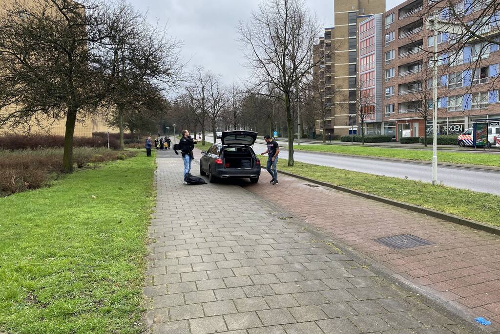 Politie valt woning binnen na melding