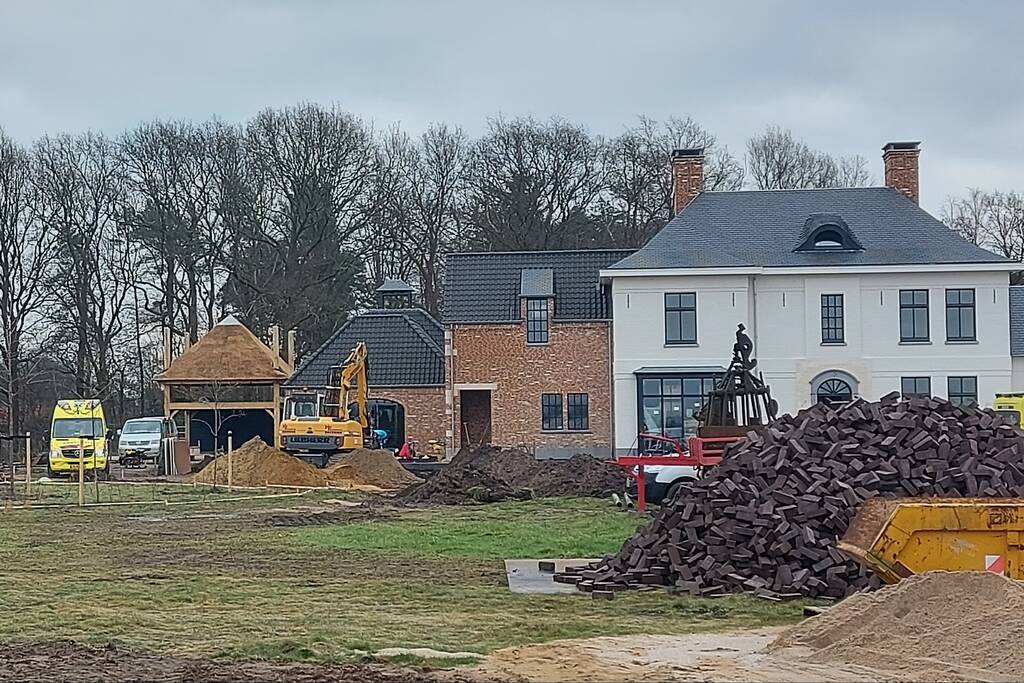 Traumahelikopter ingezet voor ongeval op bouwterrein