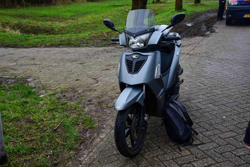 Hardloper aangereden door scooterrijder