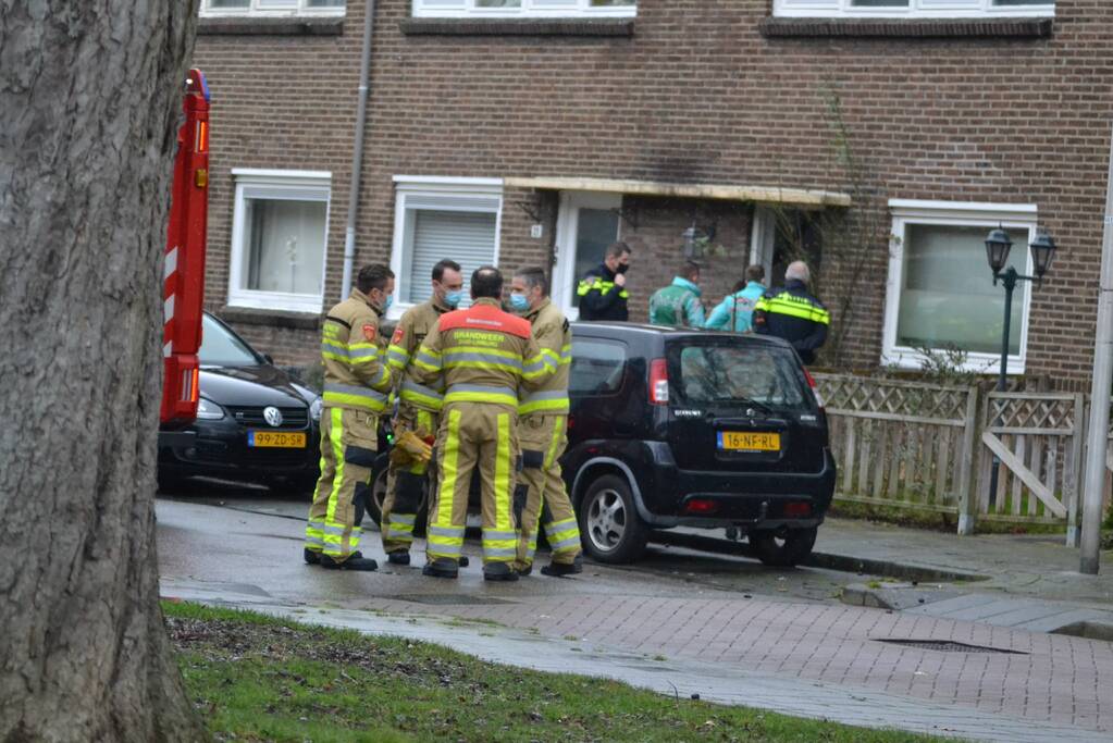 Hulpdiensten rukken uit voor vrouw met verward gedrag