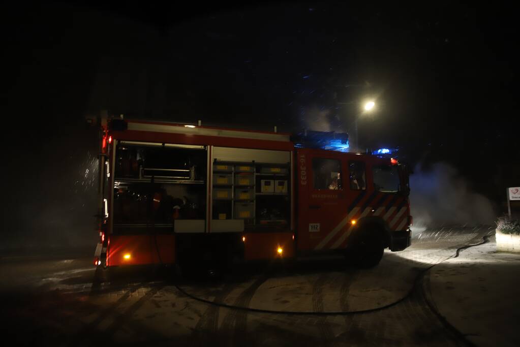 Auto verwoest door brand