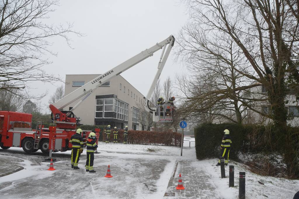 Tak breek af door harde wind