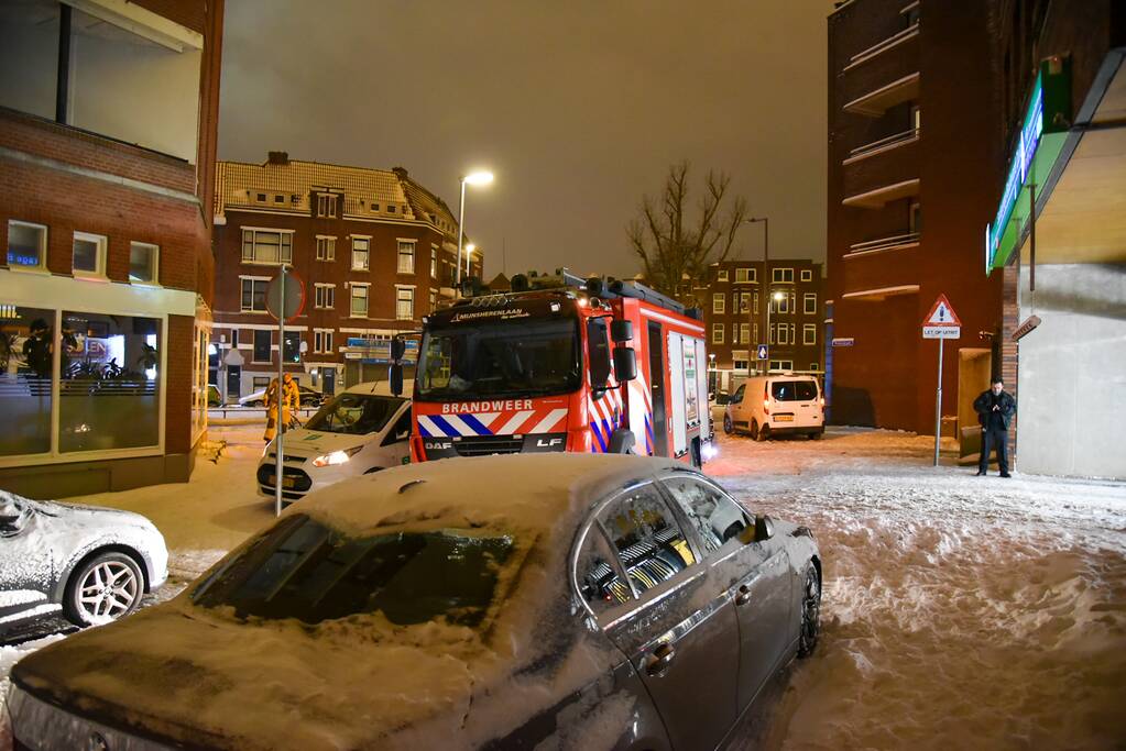 Motor in parkeergarage verwoest na brand