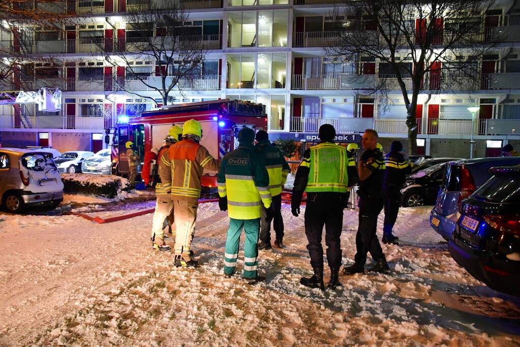 Flatwoning verwoest door uitslaande brand