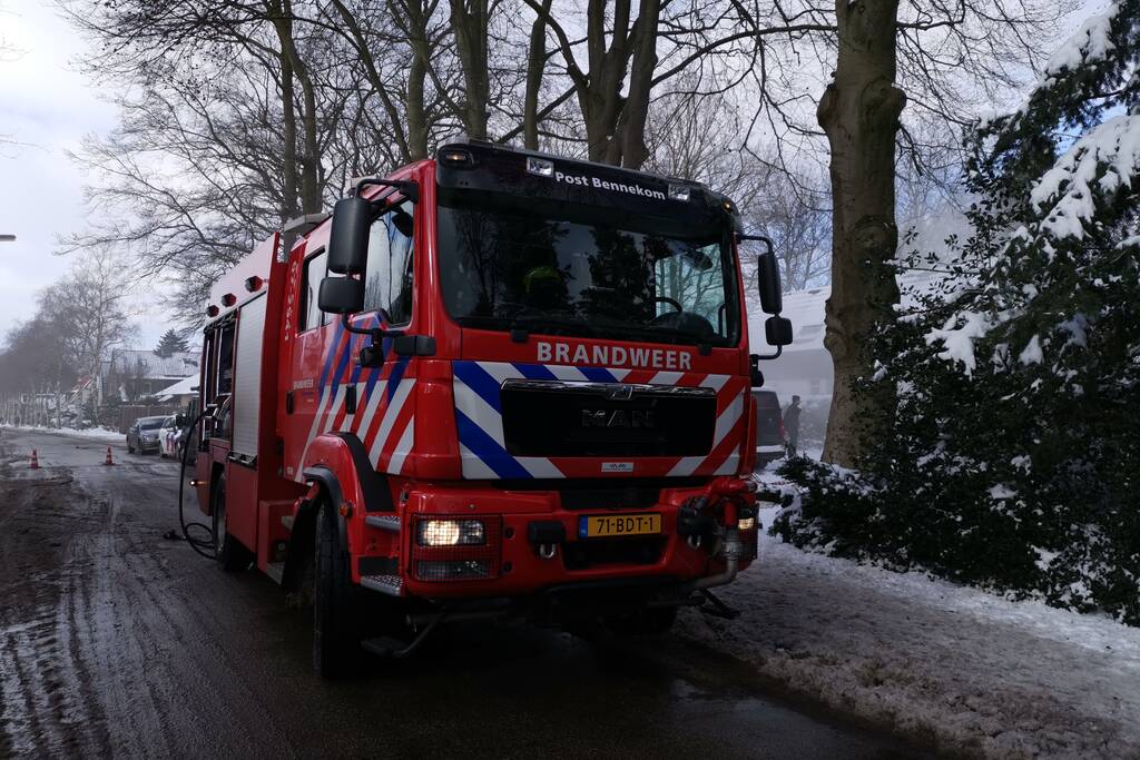 Veel rook bij brand in schuur